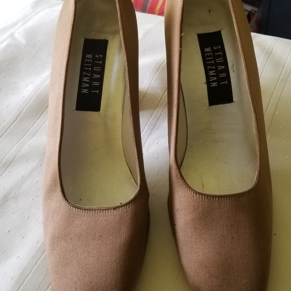 *PRE LOVED* Stuart Weitzman Satin Fabric Pumps